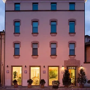 **** Hotel Della Porta Italia